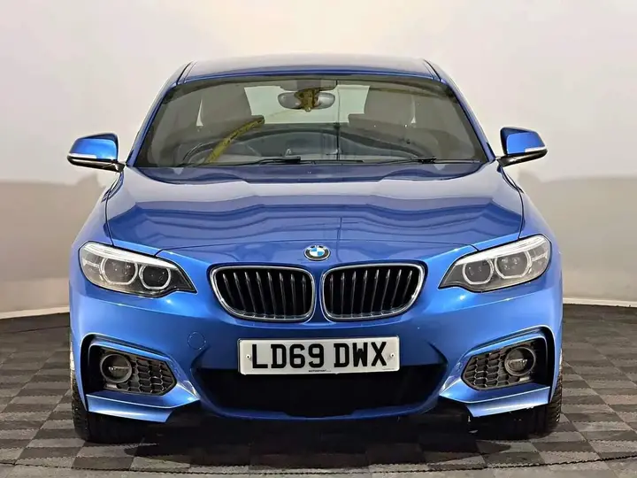 BMW 2 Series 2019 photo 3