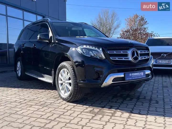 Mercedes-Benz Gls-Class 2017 photo 3