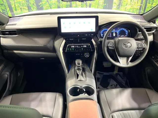 Toyota Harrier 2024 photo 2