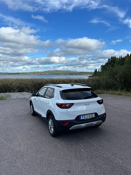 Kia Stonic 2023 photo 4