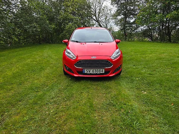 Ford Fiesta 2015 photo 4