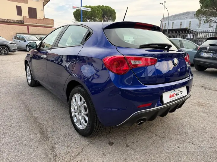Alfa Romeo Giulietta 2020 photo 3