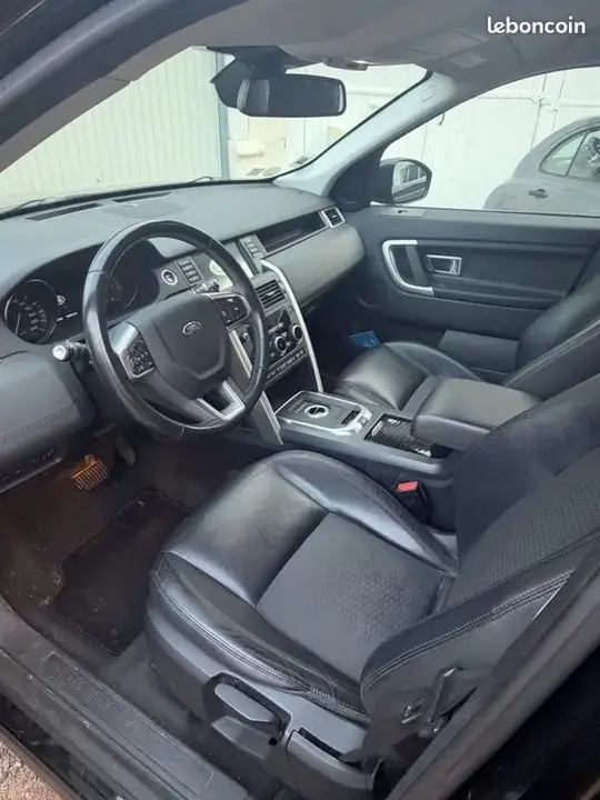 Land Rover Discovery Sport 2016 photo 5