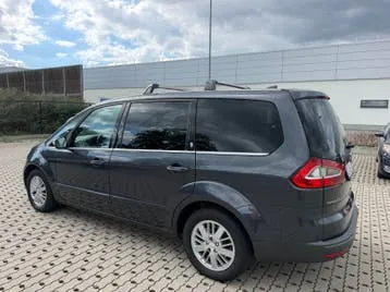 Ford Galaxy 2009 photo 2