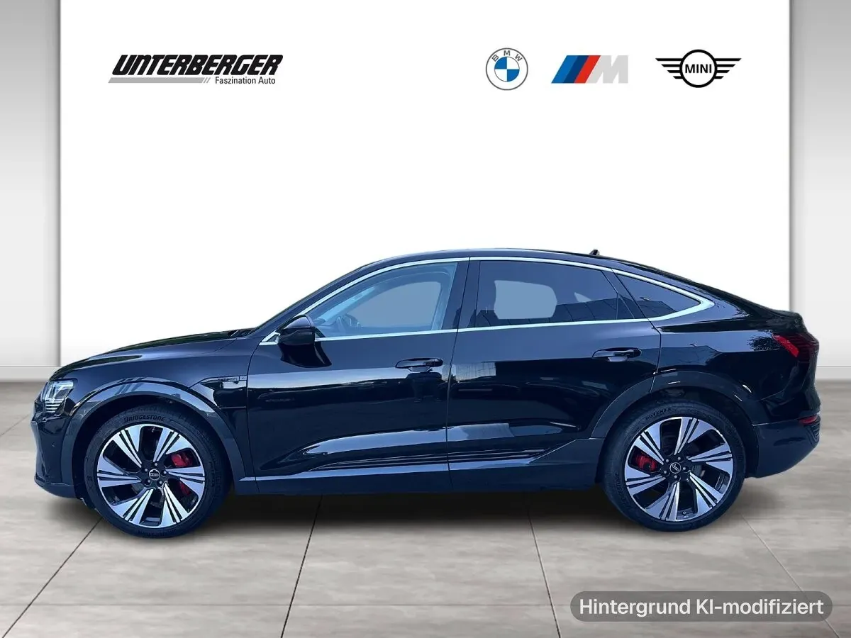 Audi Q8 2023 photo 3