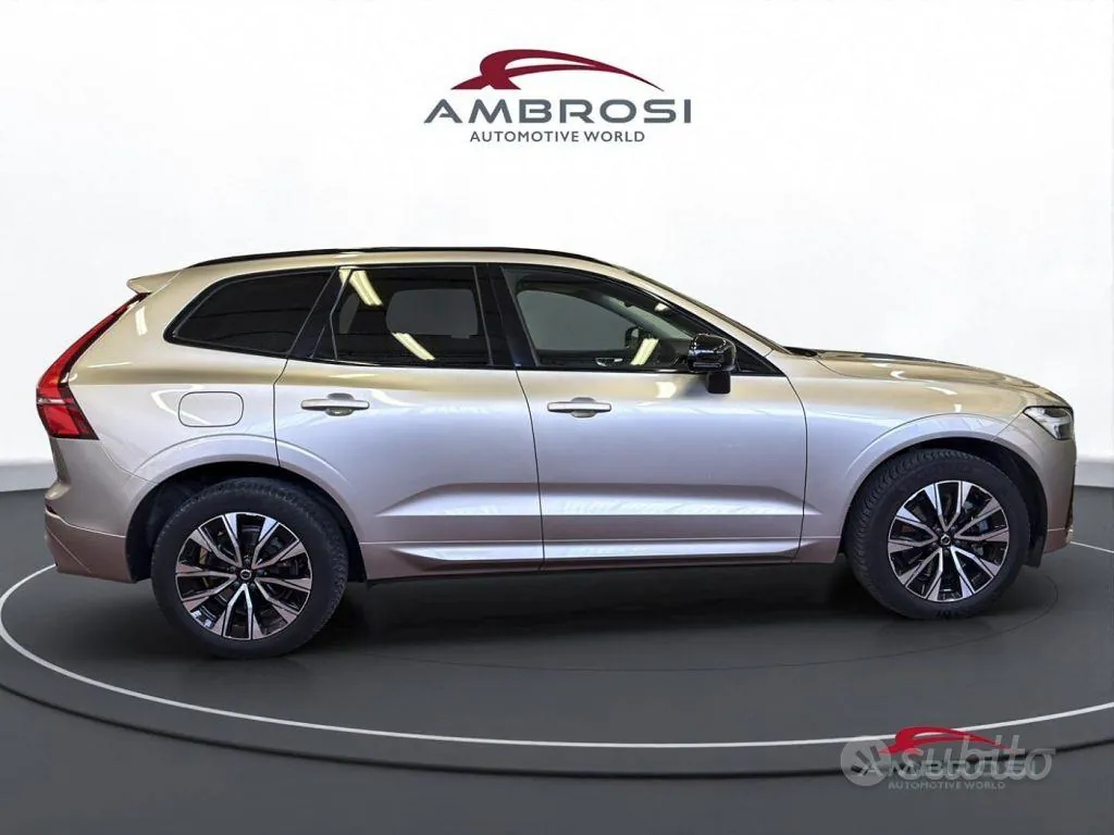 Volvo Xc60 2023 photo 5