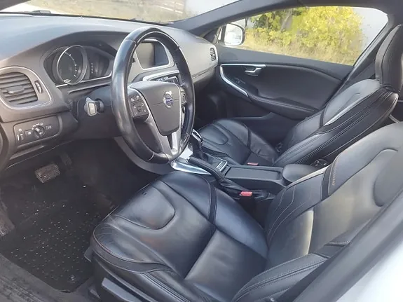 Volvo V40 Cross Country 2015 photo 3