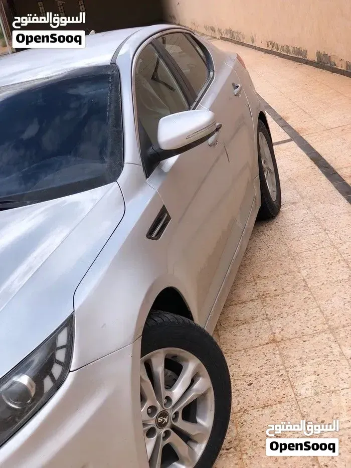 Kia Optima 2011 photo 3