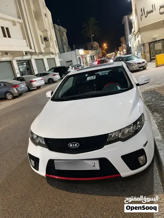 Kia Koup 2012 photo 5