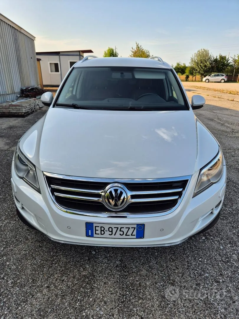 Volkswagen Tiguan 2010 photo 3