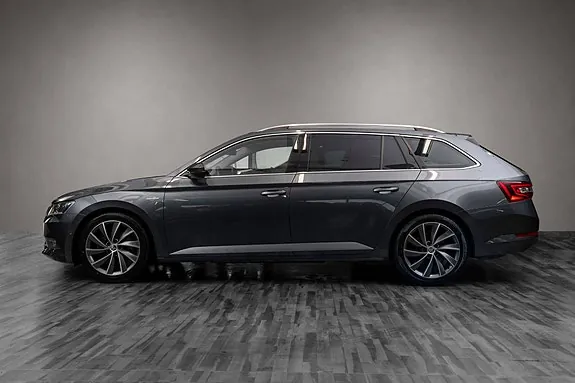 Skoda Superb 2019 photo 3