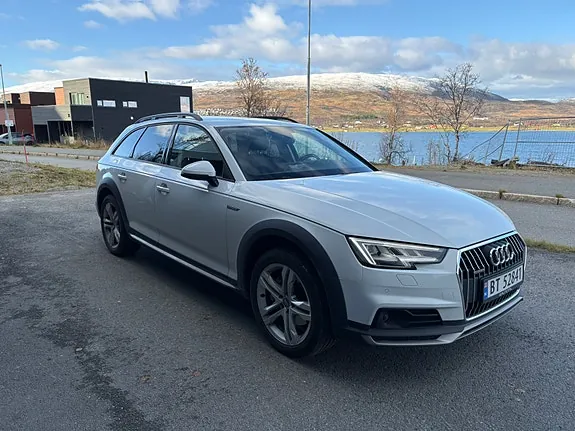 Audi A4 Allroad 2017 photo 2