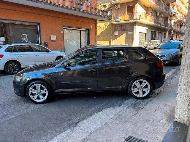 Audi A3 2010 photo 3