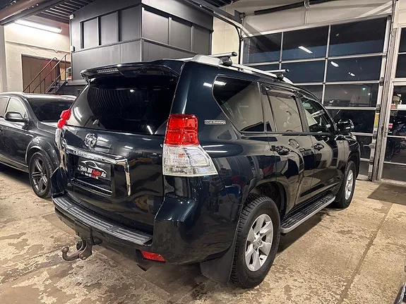 Toyota Land Cruiser 2012 photo 4