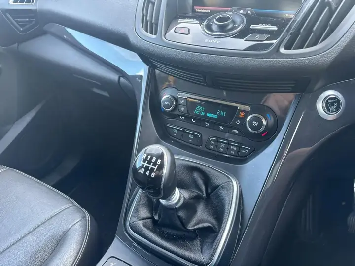 Ford Kuga 2016 photo 5