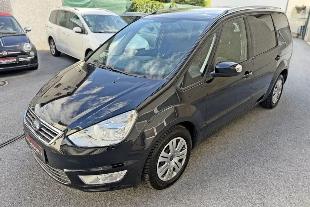 Ford Galaxy 2012 photo 3