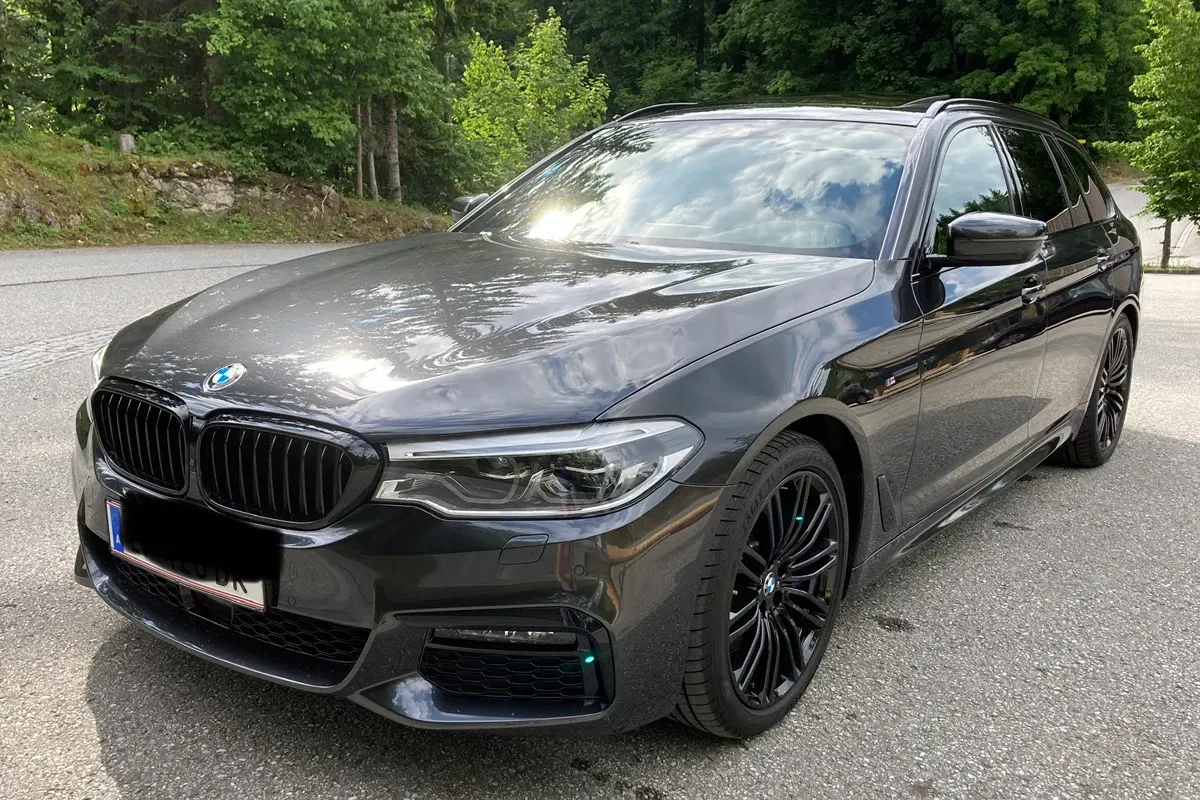 BMW 5Er-Reihe 530I 2019 photo 2