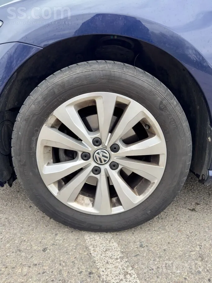 Volkswagen Golf 2019 photo 2