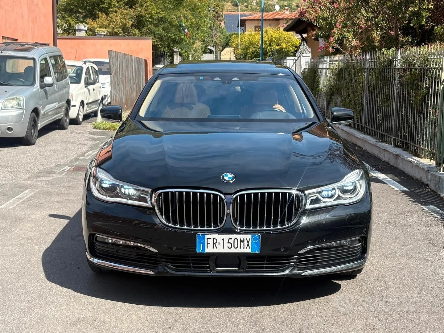 BMW 740 2018 photo 2