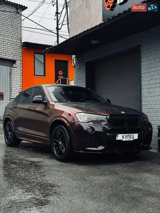 BMW X4 2016 photo 2
