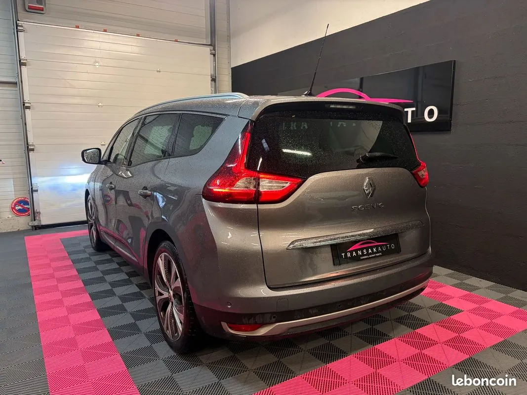 Renault Grand Scenic 2018 photo 3