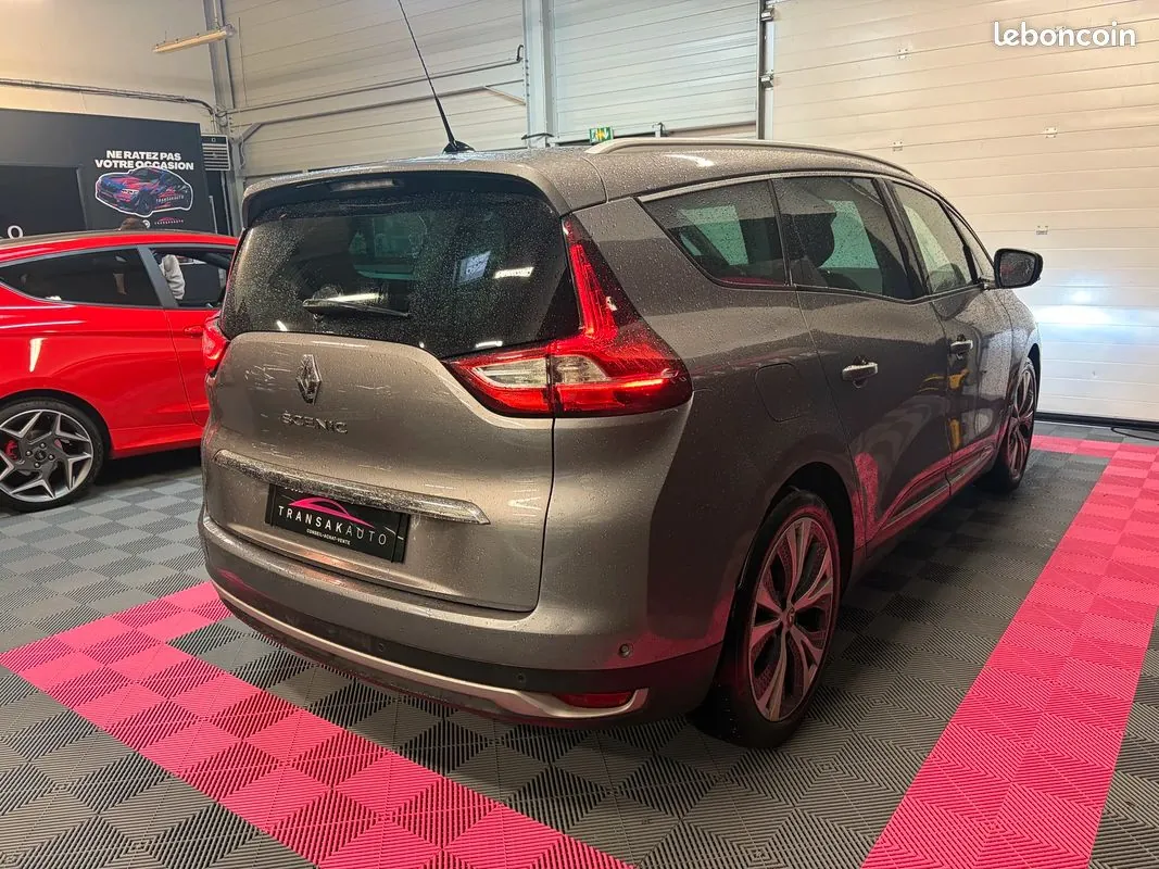 Renault Grand Scenic 2018 photo 5