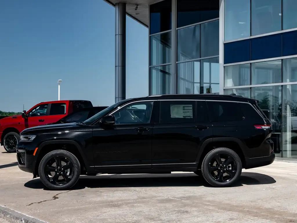 Jeep Grand Cherokee L 2026 photo 5