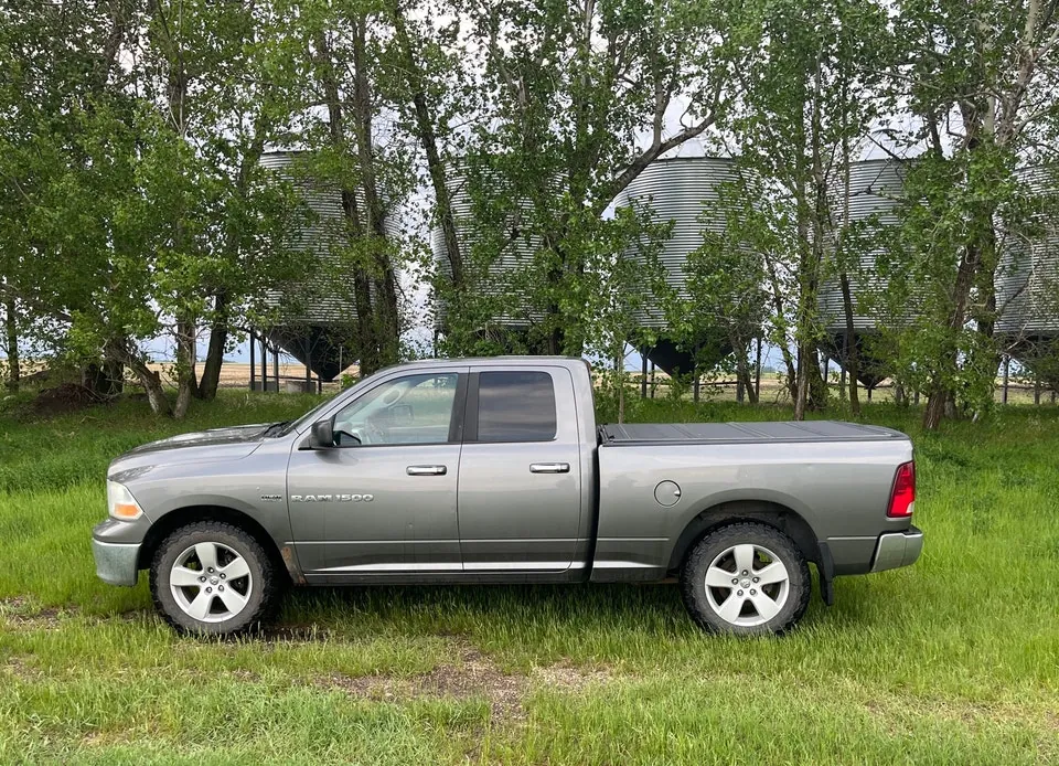 Ram 1500 2011 photo 3