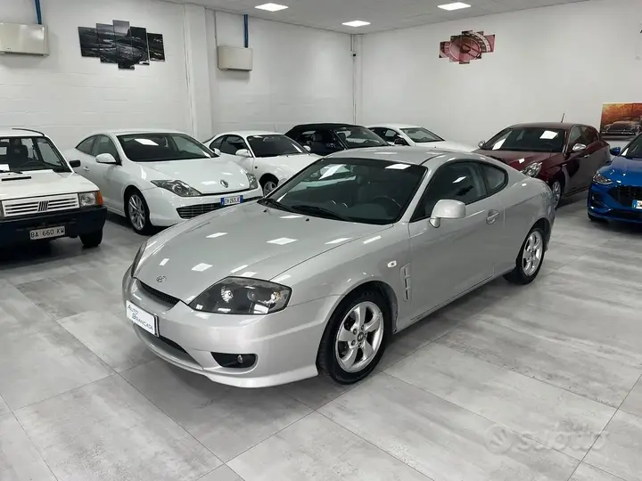 Hyundai Coupe