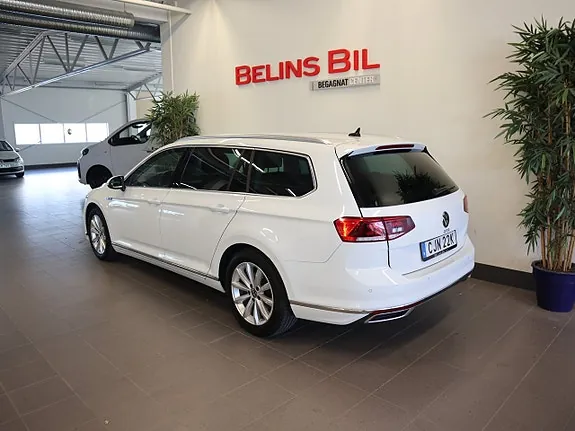 Volkswagen Passat 2021 photo 4
