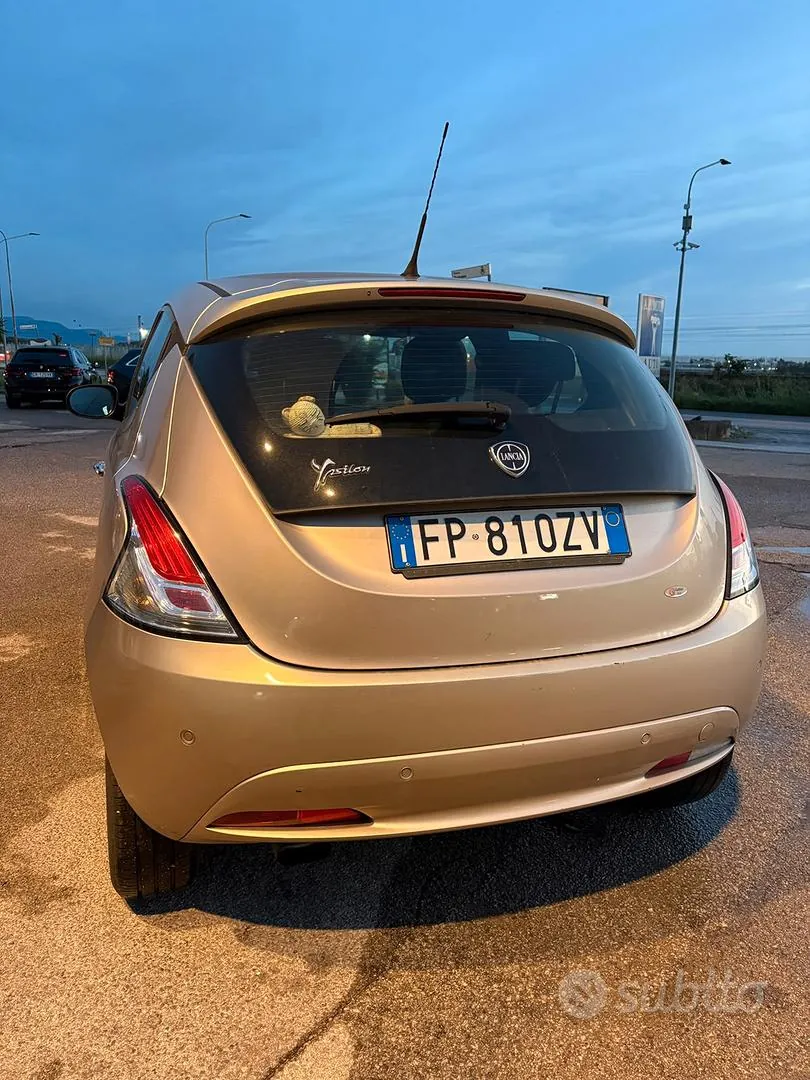 Lancia Ypsilon 2018 photo 3