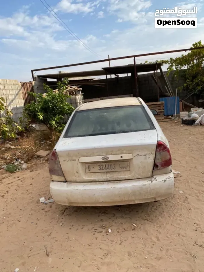 Hyundai Verna 2002 photo 4