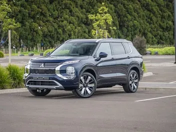Mitsubishi Outlander 2026 photo 2