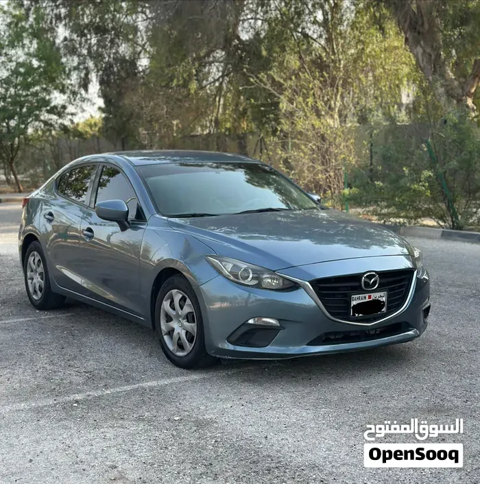 Mazda 3 2015 photo 2