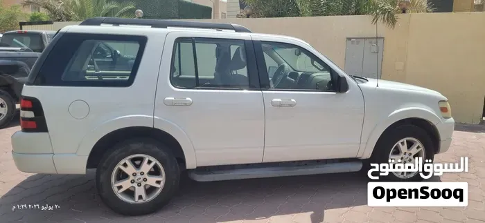Ford Explorer 2010 photo 5