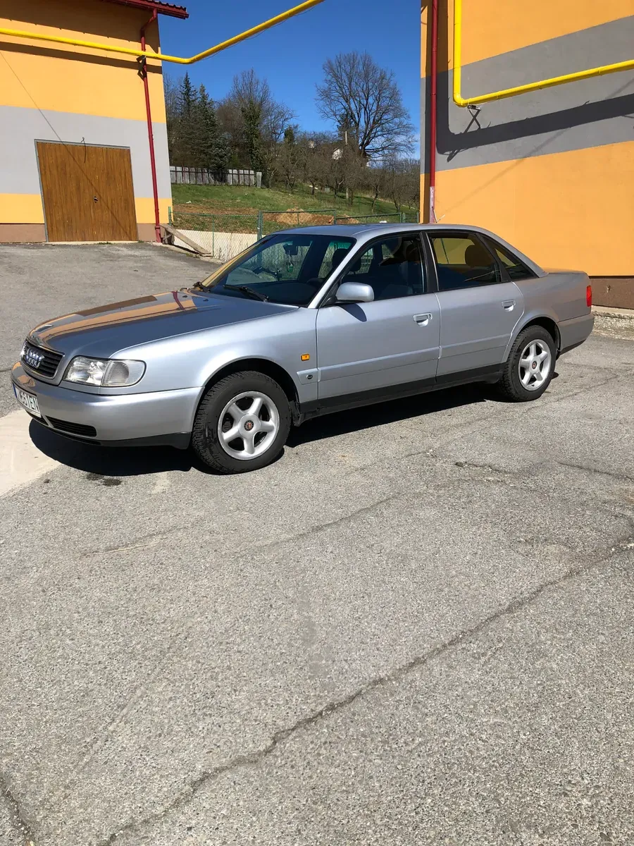 Audi A6 1996 photo 2