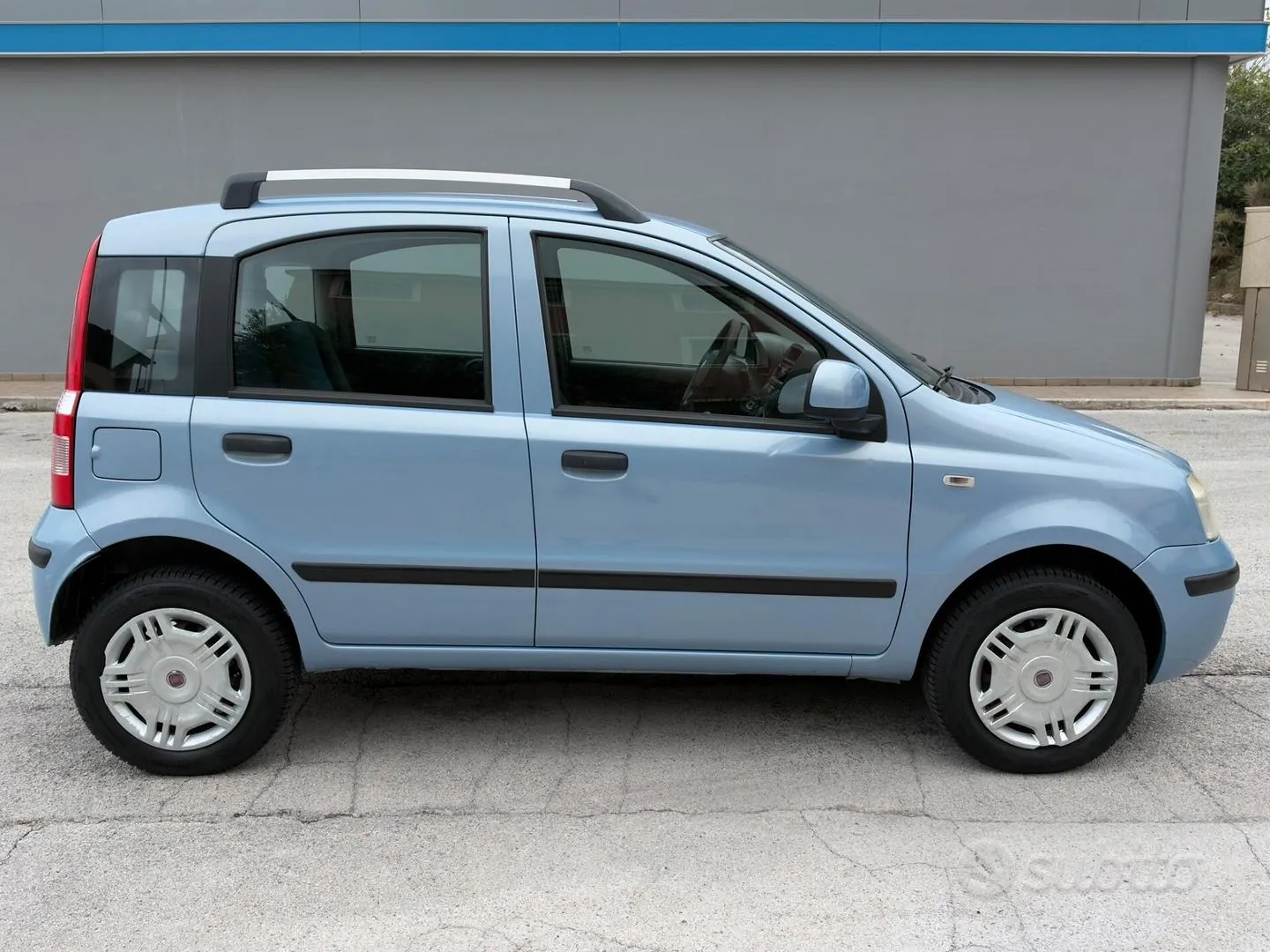Fiat Panda 2010 photo 2