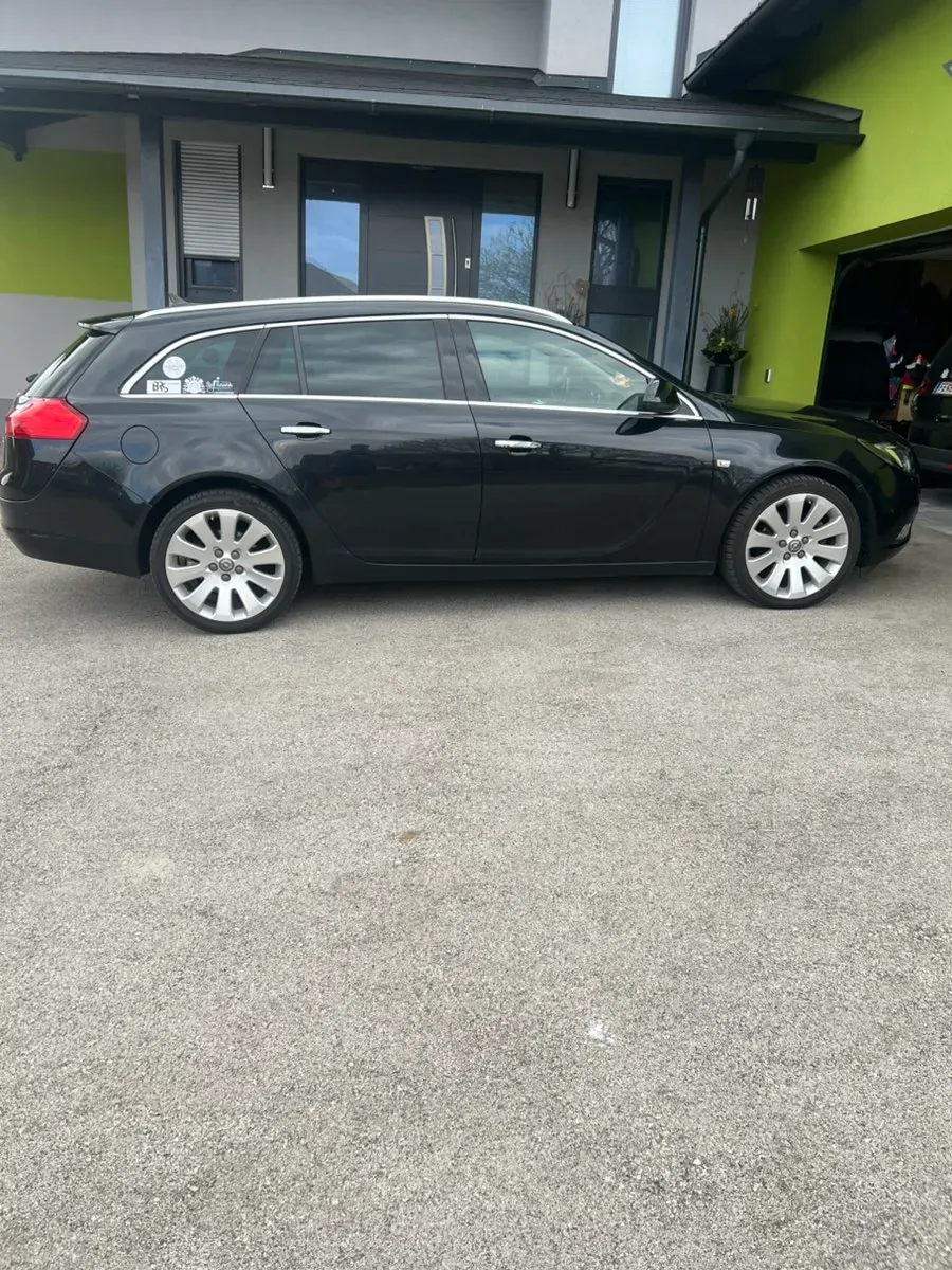 Opel Insignia 2010 photo 3