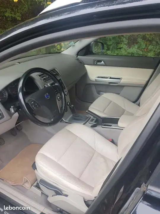 Volvo V50 2009 photo 3