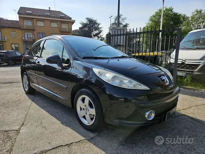 Peugeot 207 2007 photo 3