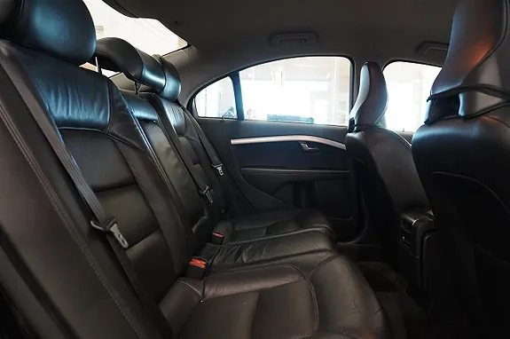 Volvo S80 2010 photo 5