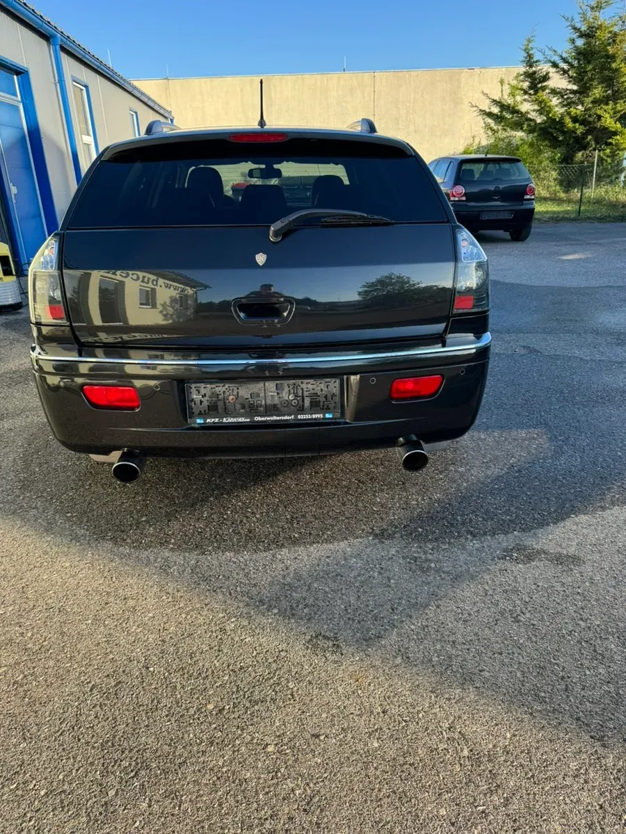 Chrysler 300 C 2009 photo 2