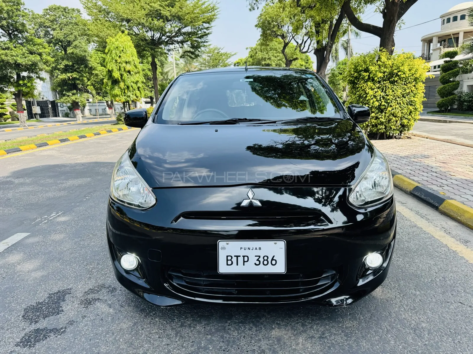 Mitsubishi Mirage