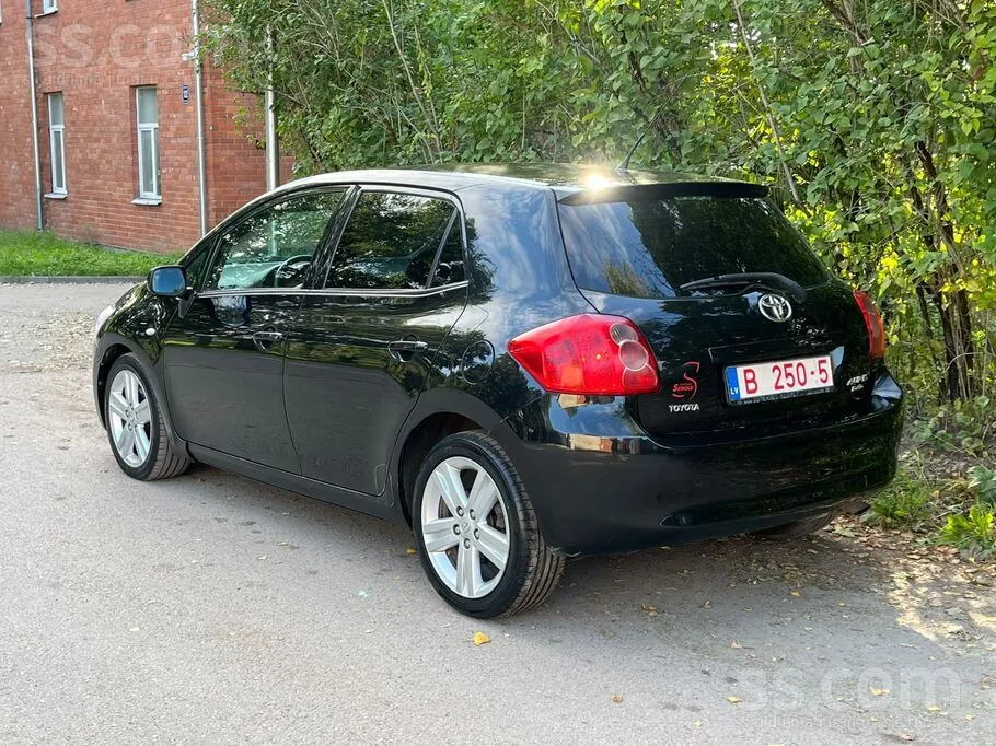 Toyota Auris 2007 photo 3