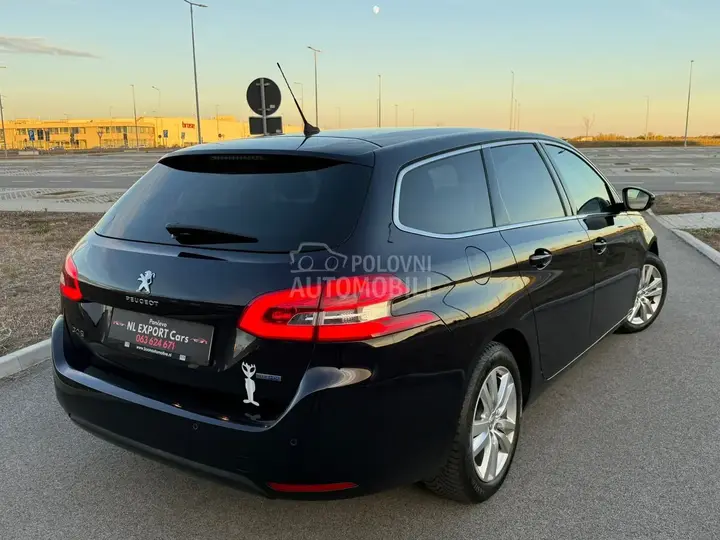 Peugeot 308 2015 photo 2