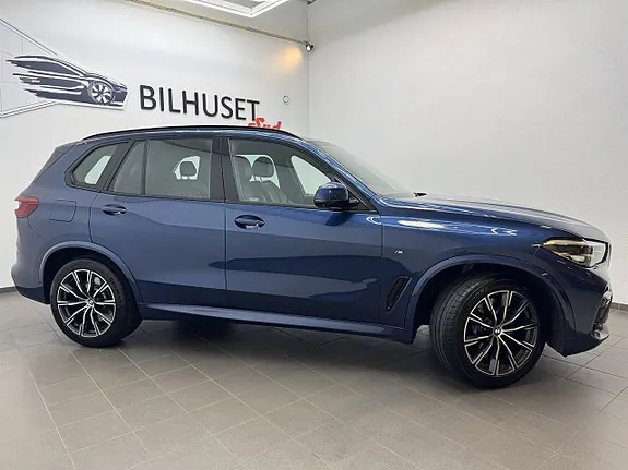 BMW X5 2019 photo 2