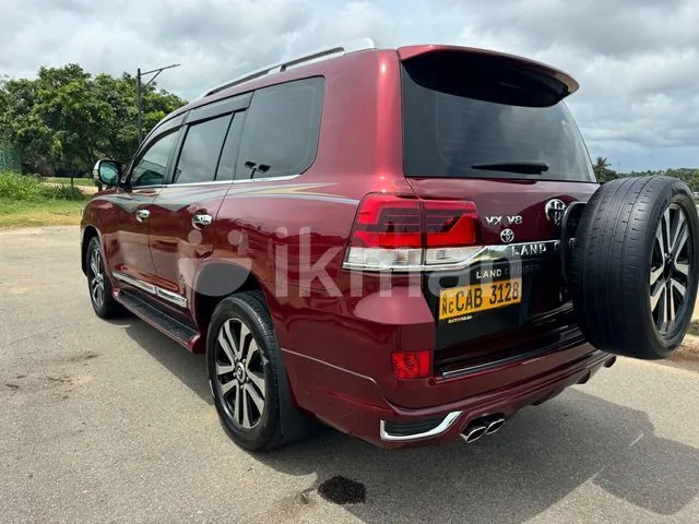 Toyota Land Cruiser Sahara 2013 photo 4
