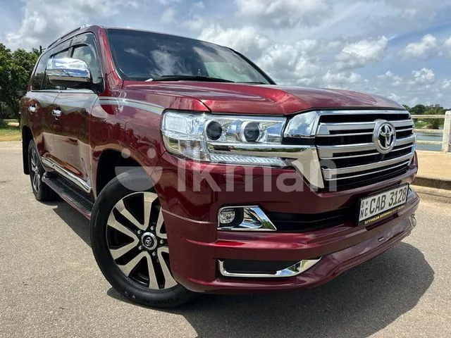 Toyota Land Cruiser Sahara 2013 photo 5