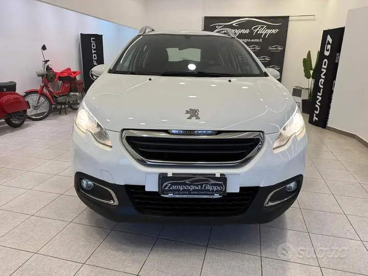 Peugeot 2008 2014 photo 2