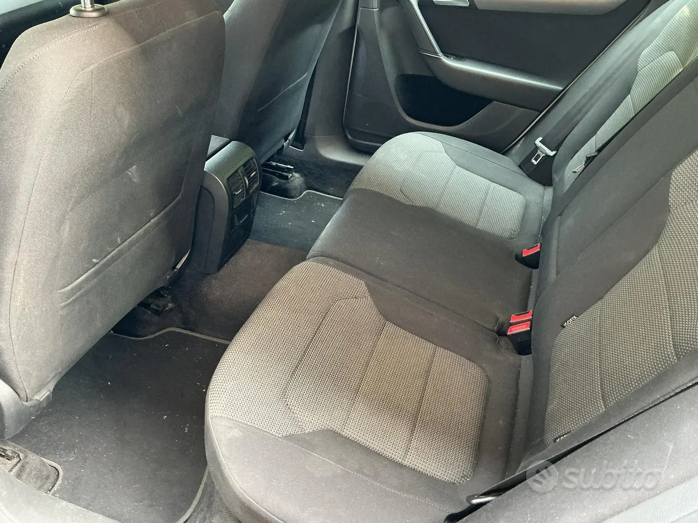Volkswagen Passat 2014 photo 4